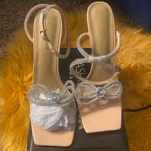 5’in Brand New Tied Together Embellished ankle strapped and Bow